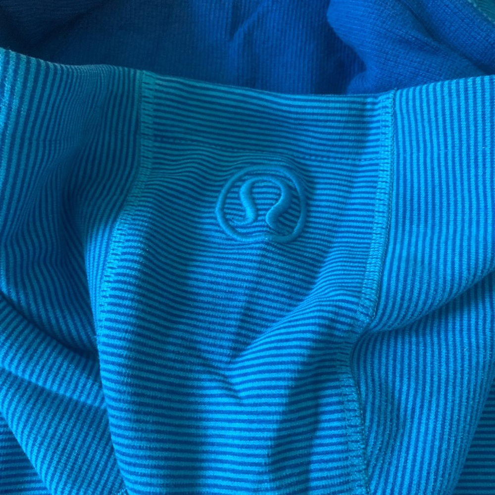 Lululemon Zip Up Hoodie Blue LIKE NEW - Picture 2 of 6